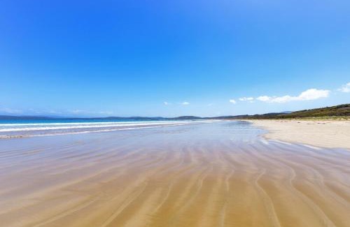 South Bruny House | Cloudy Bay Cabin