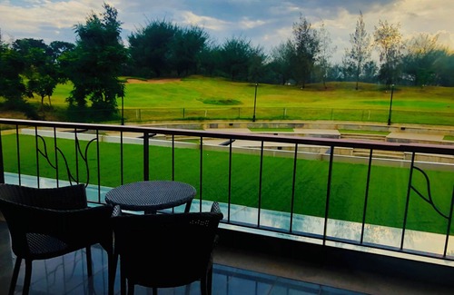 Hosur Resort | Clover Greens Golf Course and Resort