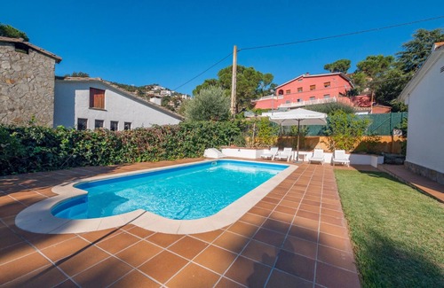 Rio d'Oro Villa | Club Villamar - Charming villa, very spacious and with a precious exterior area with garden, lawn.