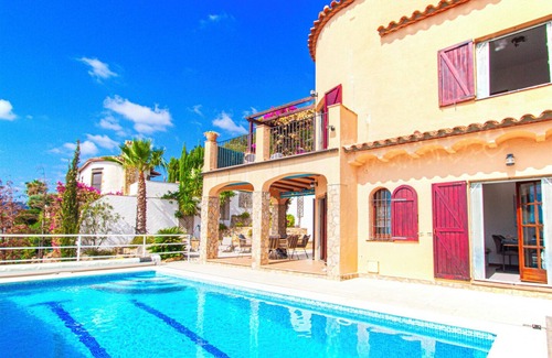 Calonge Villa | Club Villamar - Practical and functional villa with a private pool, 6000 meters from the beach, l.