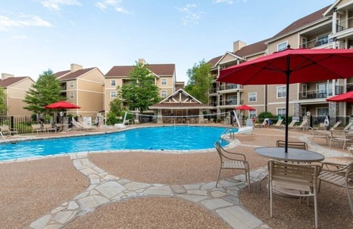 Table Rock Condo | Club Wyndham Branson at the Meadows - 1 Bedroom Suite