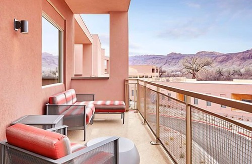 Moab Apartment | Club Wyndham Moab | 1BR/1BA Presidential Suite