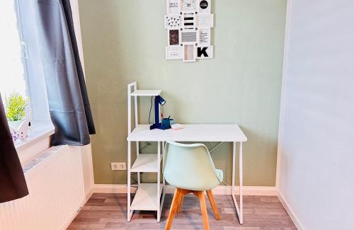 Leinefelde-Worbis Apartment | CLUBHAUS 6 - Dein Rückzugsort für Gruppen, 2 Bäder, 4 Schlafzimmer