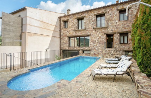 Navas de Estena Cottage | Cottage in Navas de Estena with Pool & Jacuzzi