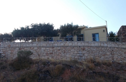 Ano Rodakino House | Countryside House Overlooking the South Cretan Sea