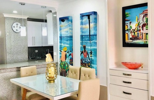 Cartagena District Apartment | Modern Apartment in Laguito, Ocean view, Cartagena de indias
