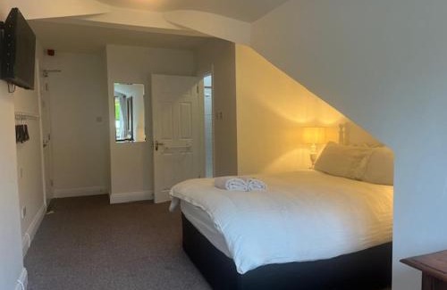Douglas Bed & Breakfast | Coach Hill House