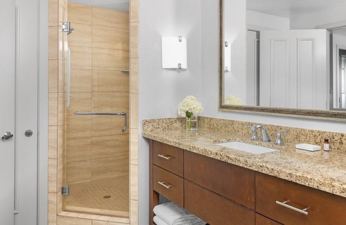 Palm Desert Resort | Coachella 26 week 2. Marriott Desert Springs II 1BR sleeps 4. 4/17-4/20/2026.