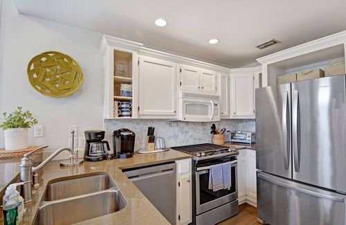 Saint Simons Island House | Coast Cottages Heated Pool Beach Access Even at High Tide