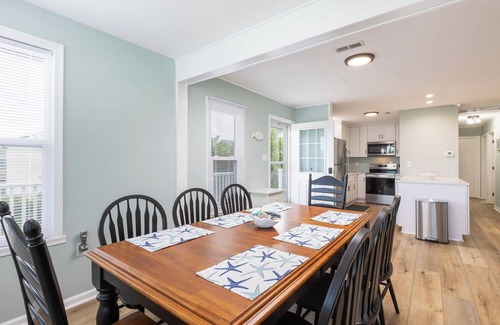 Nags Head Cottage | Coastal Cove OBX