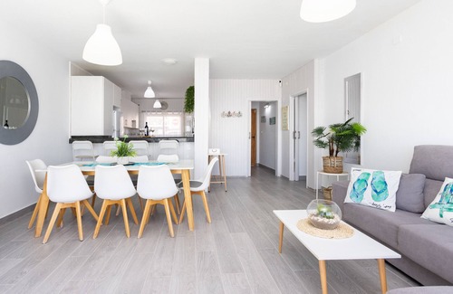 Guimar Villa | Coastal Dream with heatable pool