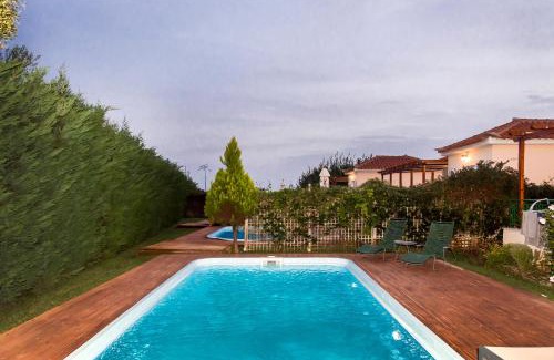 Pylos-Nestoras Apartment | Coastal Dreamy Retreat, Dive in Dimitra's Paradise