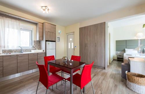 Pylos-Nestoras Apartment | Coastal Dreamy Retreat, Dive in Dimitra's Paradise
