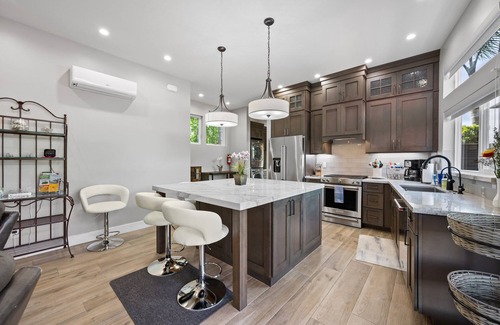 South Oceanside House | Coastal Escape | 2BR/2B | w/King En-suite + BalconyViews | Deck, FireTable + BBQ