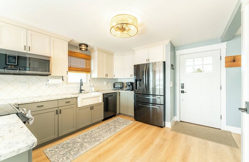 Groton House | Coastal Gem with Water View and Private Dock