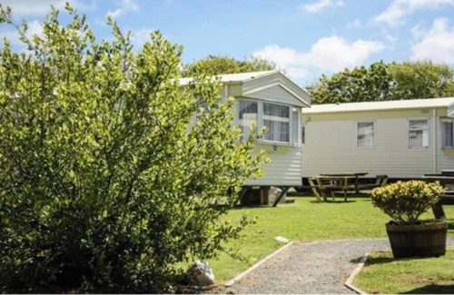 Kuggar House | Coastal Holiday Park with Static Caravans