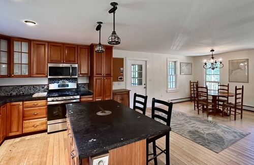 Martinsville House | Coastal home near ocean with firepit, grill, lawn, deck