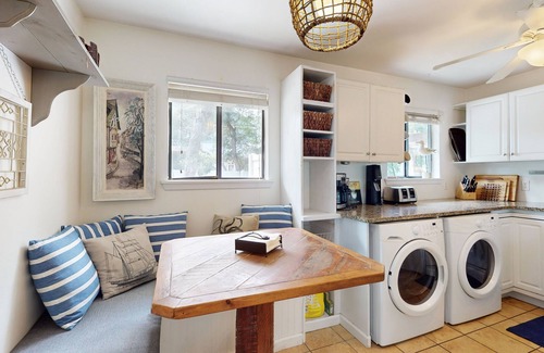 Tranquil Harbour House | Coastal home with short walk to the beach and fire pit