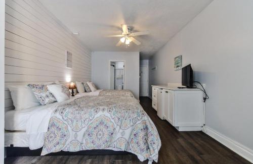 Cearra Del Ray Resort | Coastal Life 206 - A 2Nd Floor Studio With 2 Single Beds
