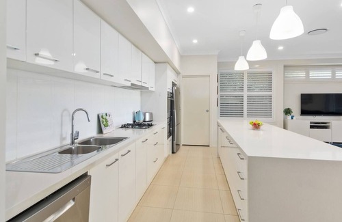 Barrack Heights House | Coastal Palms Escape Your Ideal Family Getaway