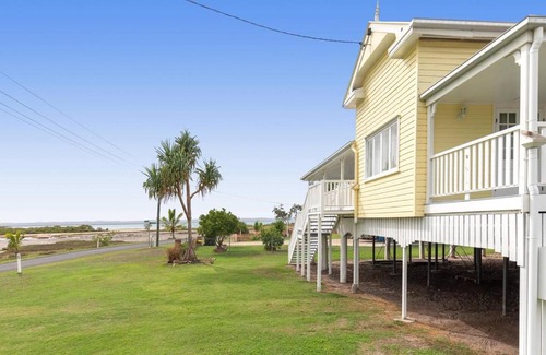 Maaroom House | Coastal Queenslander with Fraser Island Views