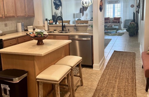 North Myrtle Beach Condo | Coastal Retreat - 2B/2B Sleeps 6 - 1 Block to Beach - Shagger's Dream!