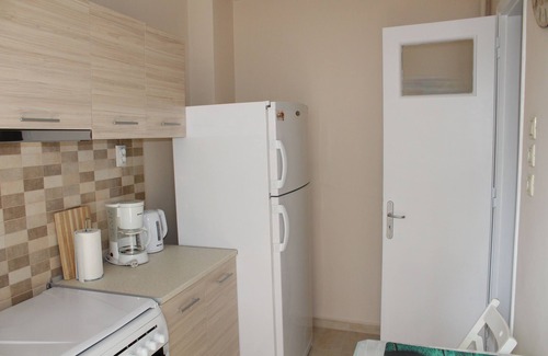 Agioi Anargyroi-Kamatero Apartment | *Coastal Serenity*