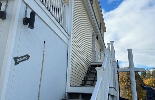 Winter Harbor Apartment | Coastal View 2 bedroom Apartment with Private Balcony in Winter Harbor, Maine