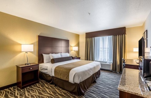 Stevens Point Hotel | Cobblestone Hotel & Suites - Stevens Point
