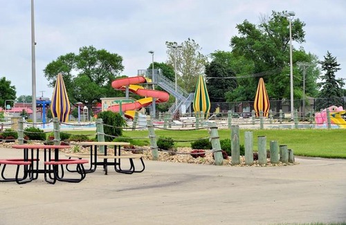 Monticello Hotel | Cobblestone Inn & Suites - Monticello