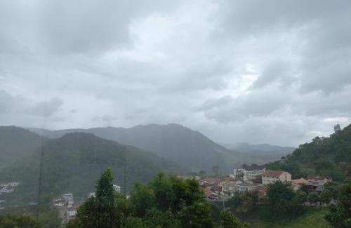 Domingos Martins House | Cobertura das Montanhas