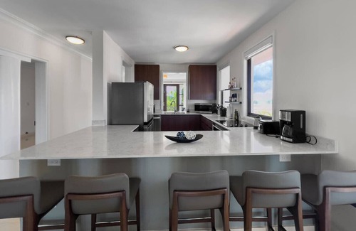 Zarzal Villa | Coco Beach PH | Ocean, Golf & El Yunque Views
