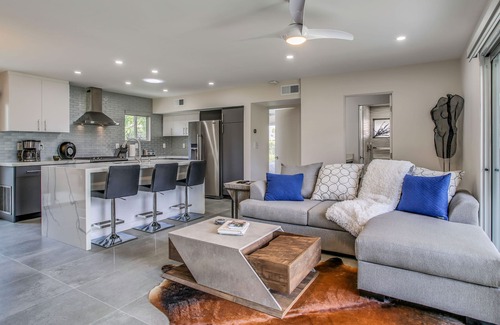 Araby Commons Condo | Coco Cabana Luxurious Condo with Stunning Views
