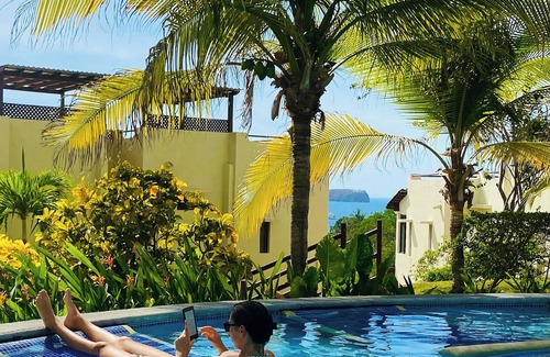 Coco Sunset Hills Condo | Coco Sunset Getaway. Tropical Paradise with Majestic Pacific Sunsets!