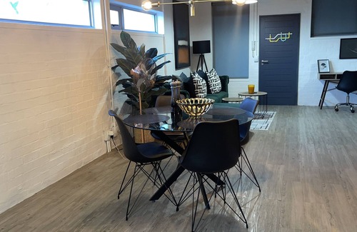 Salt River Apartment | Coco Swift No4