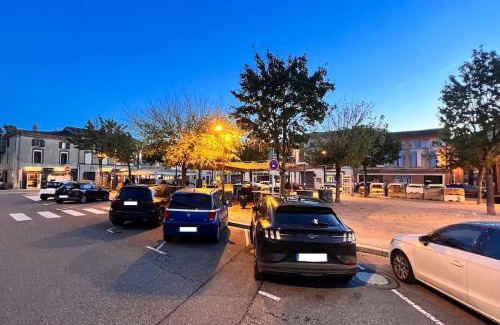 Villefranche-de-Lauragais Apartment | Cocon Coeur de Ville