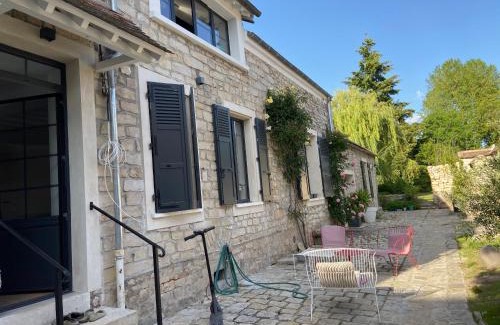 Bourron-Marlotte Bed & Breakfast | Cocon en lisière de forêt