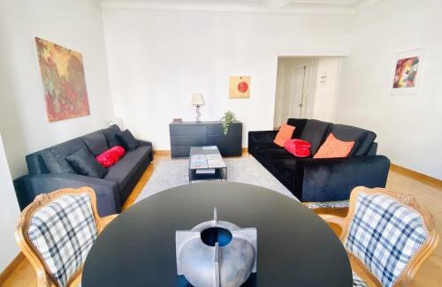 Baille Apartment | Cocon Urbain lumineux et hyper central pour 1 à 4 personnes