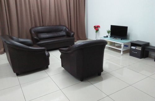 Tanjung Karang House | Coconut Homestay Tanjong Karang. 10 minite to Sekinchan and Kuala Selangor .