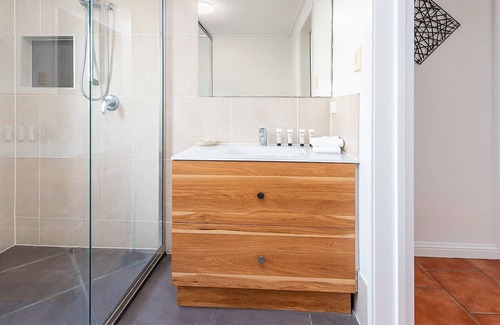 Scarness Apartment | Coconut Palms Apartment with 2 Bedrooms - CoastHM