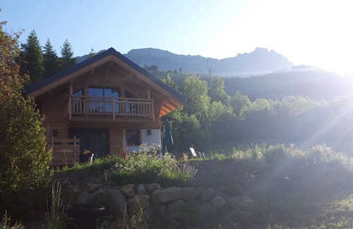 Chorges Ski Chalet | Cocooning chalet in the mountains, 10 minutes from Lake Serre-Ponçon