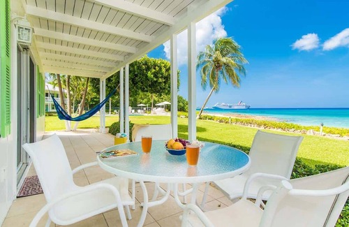 Seven Mile Beach Condo | Cocoplum #1 Oceanfront Condo on 7 Mile Beach