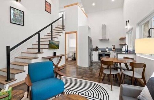 Brentwood-Darlington House | Coda - Brand New! Amazing Space