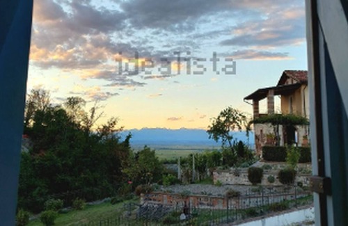 Gabiano Apartment | Coda Di Lupo House Monferrato
