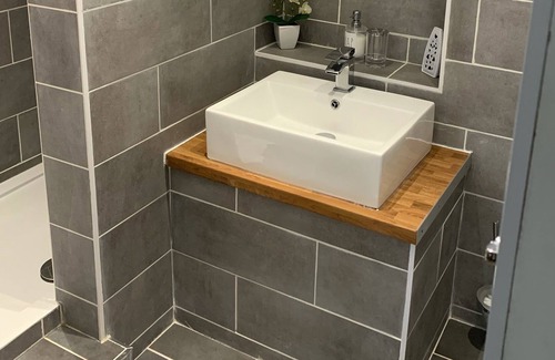 Bryngwran Apartment | ***Coed Bach Studio **** Near Rhosneigr