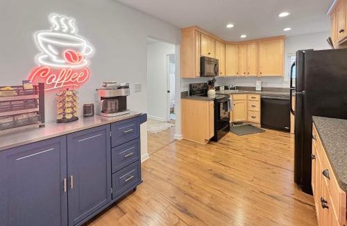 Tremont House | Coffee Lover's Paradise - Heart of Tremont