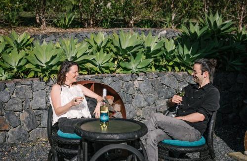Lowanna Apartment | Coffs Coast Mountain Retreat