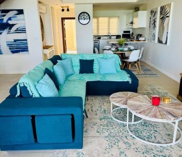 Bain Boeuf Villa | Coin de Mire Luxury Beachfront Duplex