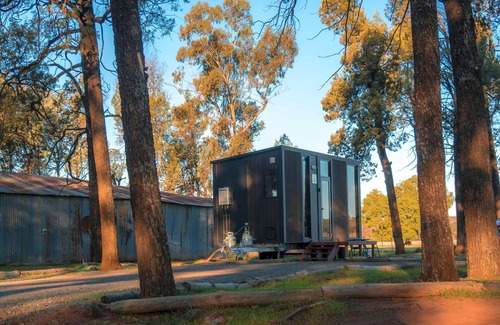 Colinroobie House | Coleslea by Tiny Away