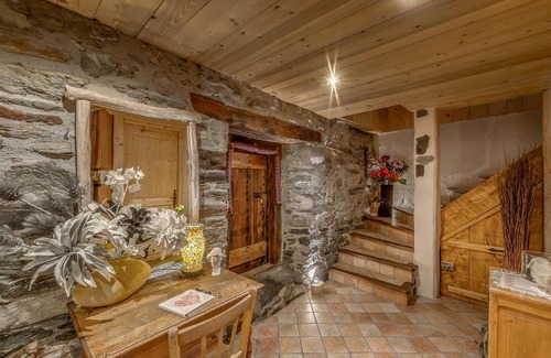 Les Brevieres Ski Chalet | Colettine